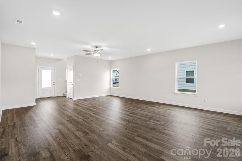 6516 Fairford Dr, Charlotte, NC 28215