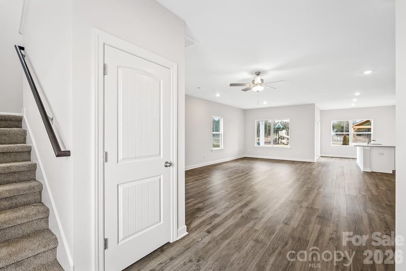 6516 Fairford Dr, Charlotte, NC 28215