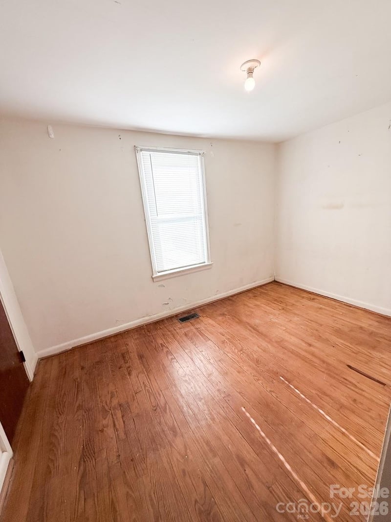 2114 Shelby Hw, Blacksburg, SC 29702