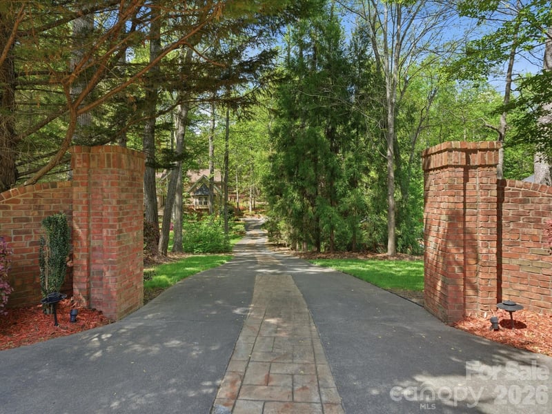 809 Savile Ln, Fort Mill, SC 29715