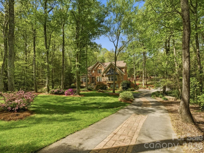 809 Savile Ln, Fort Mill, SC 29715
