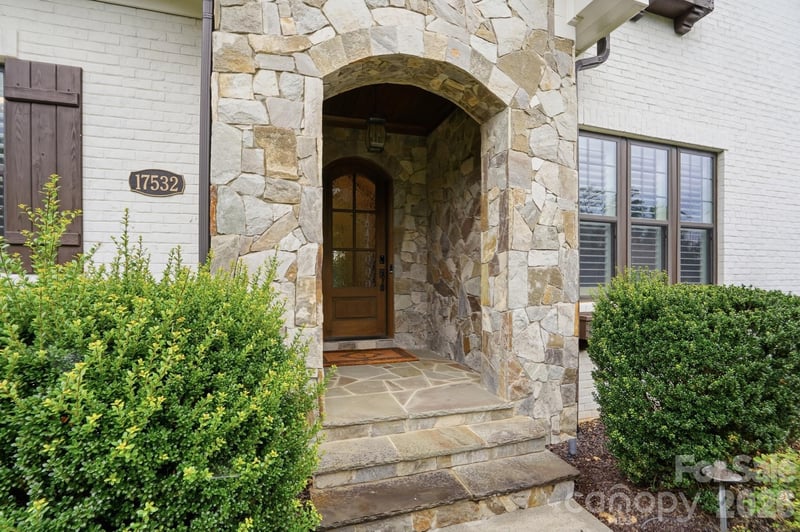 17532 Gillican Overlook Rd #109, Davidson, NC 28036