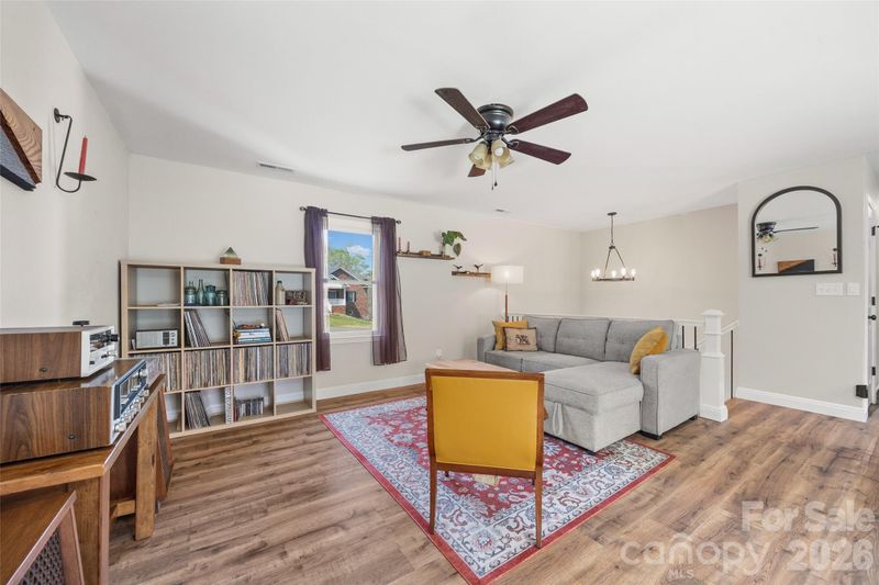 4206 Wimbledon Dr, Dallas, NC 28034