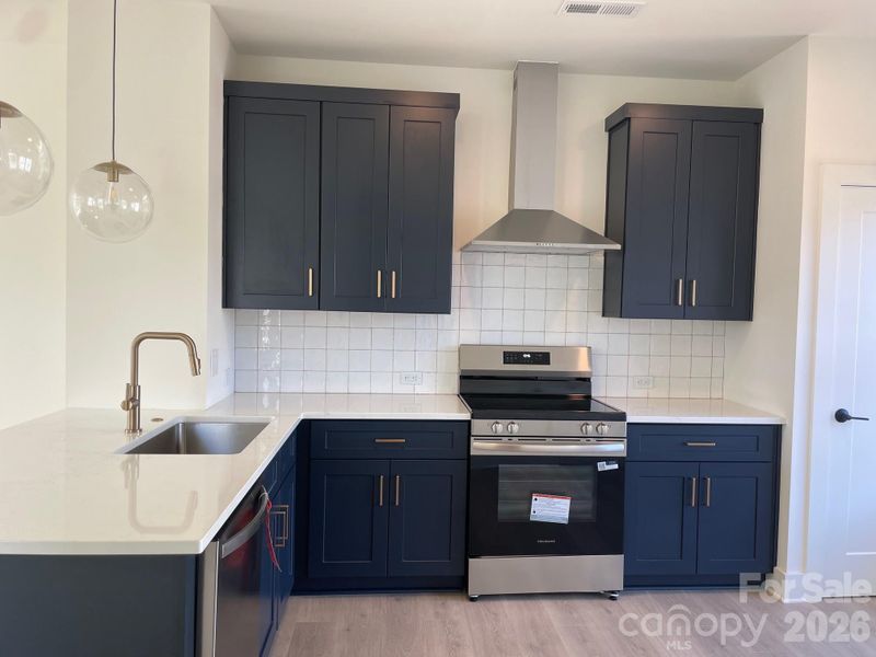3003 Casting St #12, Charlotte, NC 28206
