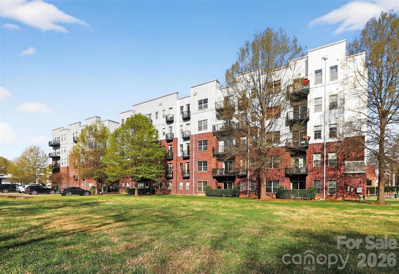 2338 Yadkin Ave #308, Charlotte, NC 28205