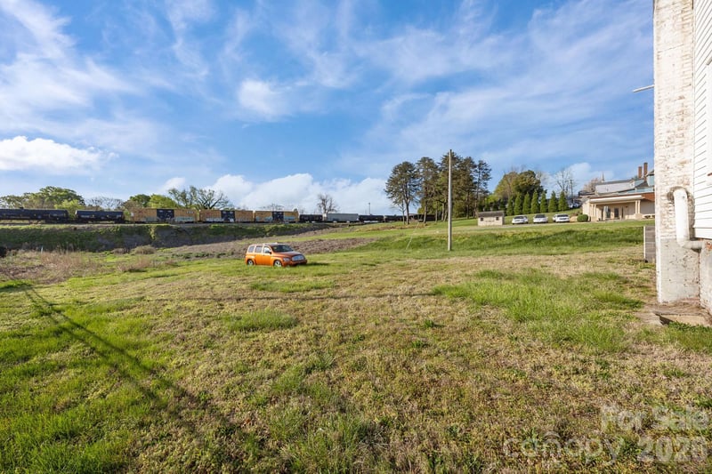 629 S Main St, Salisbury, NC 28144