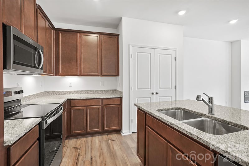 14010 Steller St, Charlotte, NC 28269