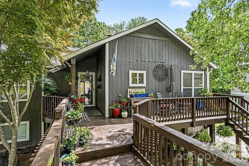 10319 Camelback Cir, Charlotte, NC 28226