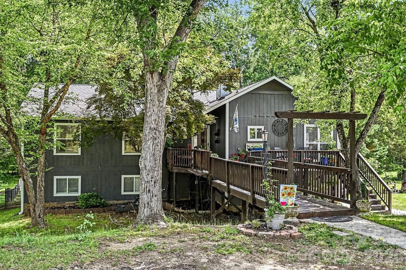 10319 Camelback Cir, Charlotte, NC 28226
