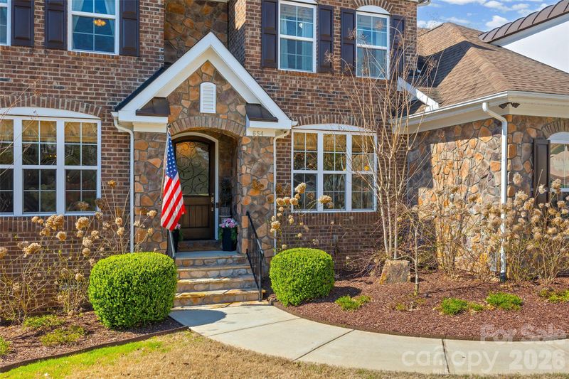 654 Chase Ct, Fort Mill, SC 29708
