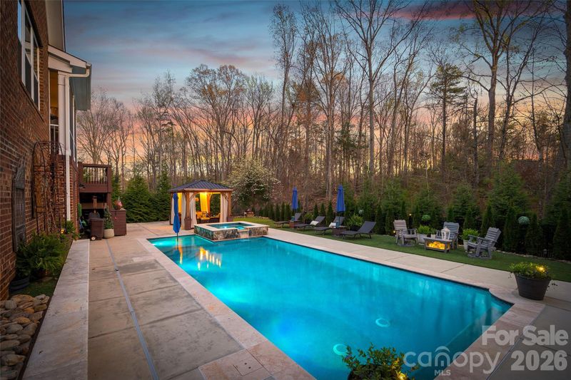 654 Chase Ct, Fort Mill, SC 29708