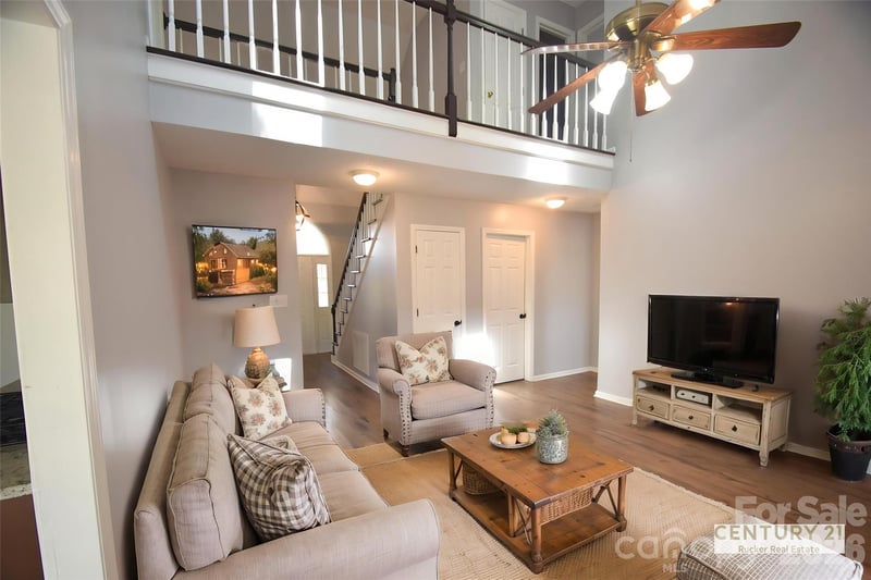 2336 Mill House Ln, Matthews, NC 28104