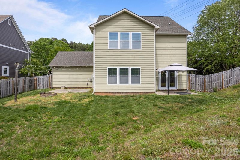 103 Hedgewood Dr, Mooresville, NC 28115