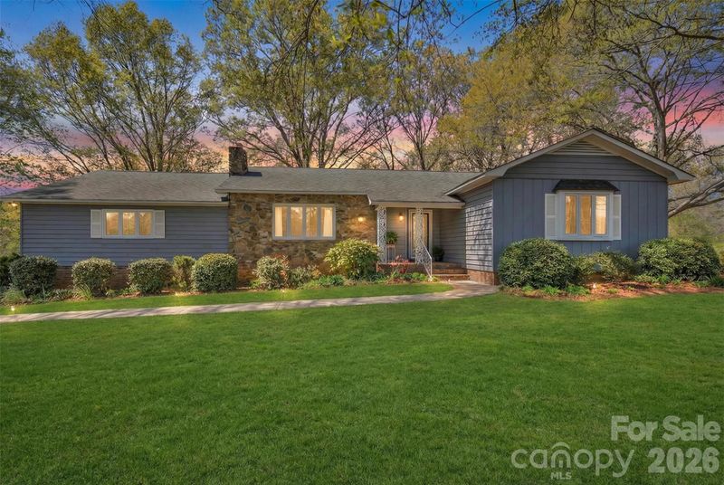1471 Monroe Hw, Lancaster, SC 29720