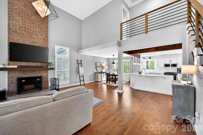 9011 Warbler Ct, Charlotte, NC 28210