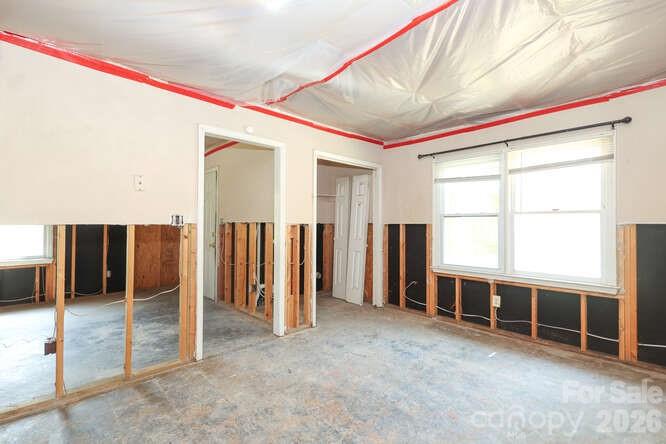 1401 W Mauney Ave, Gastonia, NC 28052