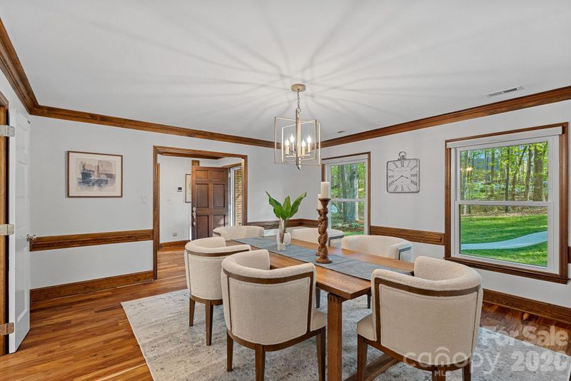 9500 Hampton Oaks Ln, Charlotte, NC 28270
