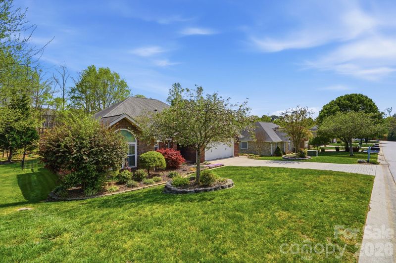 1330 Crown Ridge Dr, Fort Mill, SC 29708