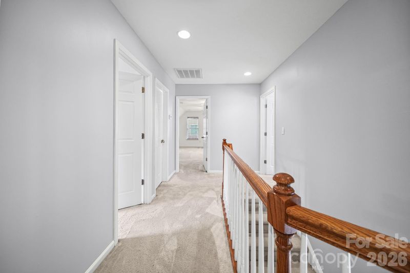 2001 Lake Vista Dr, Mount Holly, NC 28120