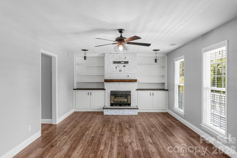 2503 Bathgate Ln, Matthews, NC 28105