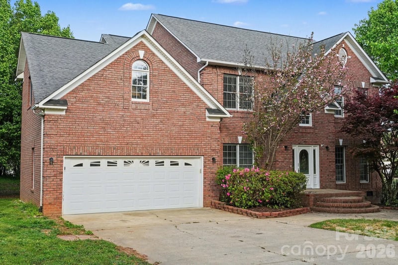 125 Pointer Ct SE, Concord, NC 28025
