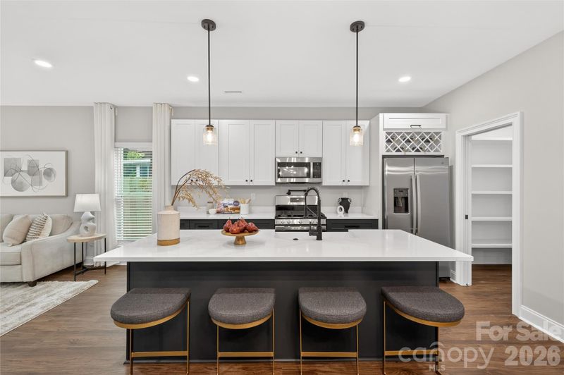 3219 Credenza Rd, Charlotte, NC 28208