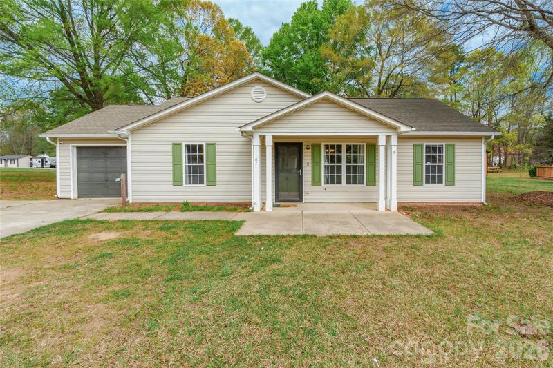1021 Cedar Creek Rd, Kannapolis, NC 28083