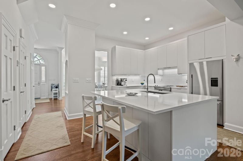1208 Dilworth Crescent Row, Charlotte, NC 28203