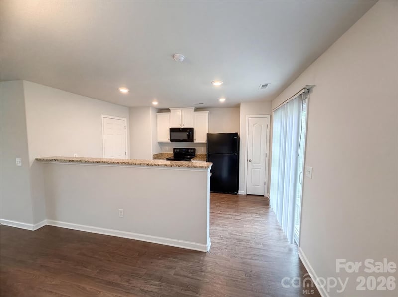 3013 Chatuge Ct, Charlotte, NC 28214