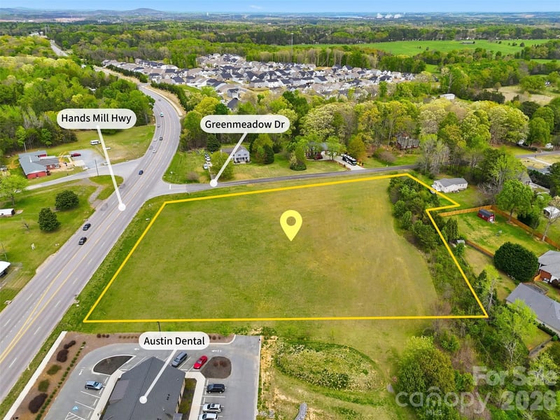 5185 Green Meadow Dr, Rock Hill, SC 29732
