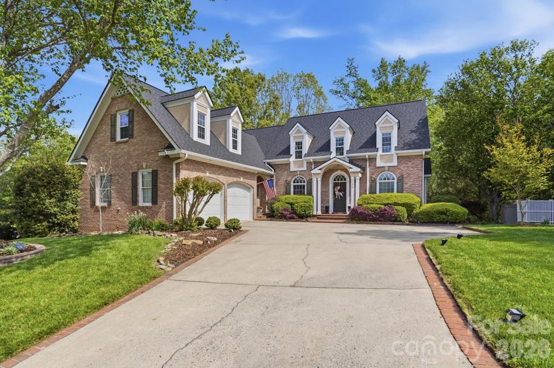 11078 Deep Cove Dr, Tega Cay, SC 29708