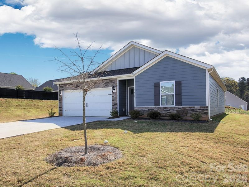 3679 Mercer St, Terrell, NC 28682