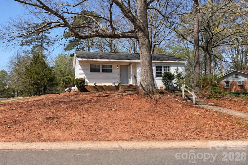 6836 Deanwood Pl, Charlotte, NC 28217