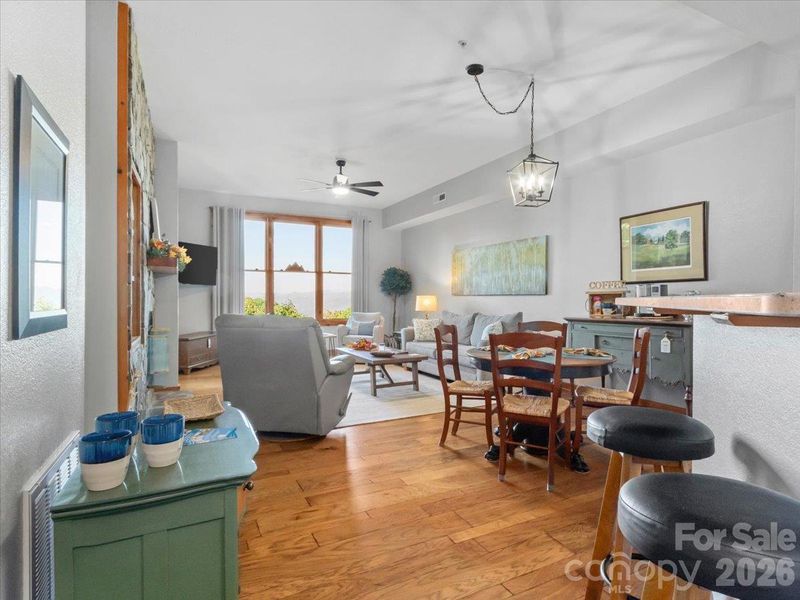 10 Stoney Falls Loop #4/203, Burnsville, NC 28714