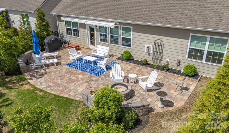 1228 Dali Blvd, Mount Holly, NC 28120