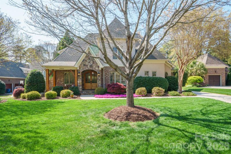 20609 Queensdale Dr, Cornelius, NC 28031