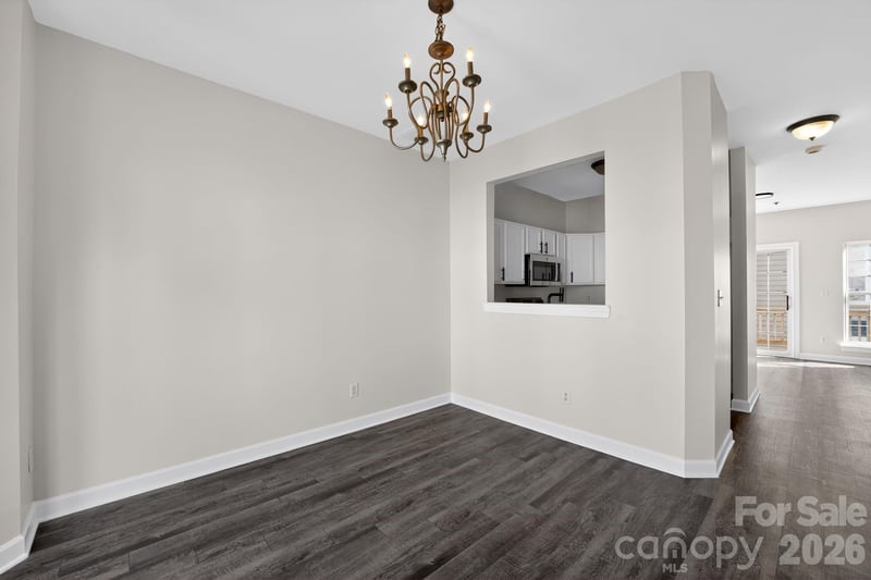 2838 Avalon Loop Rd, Charlotte, NC 28269