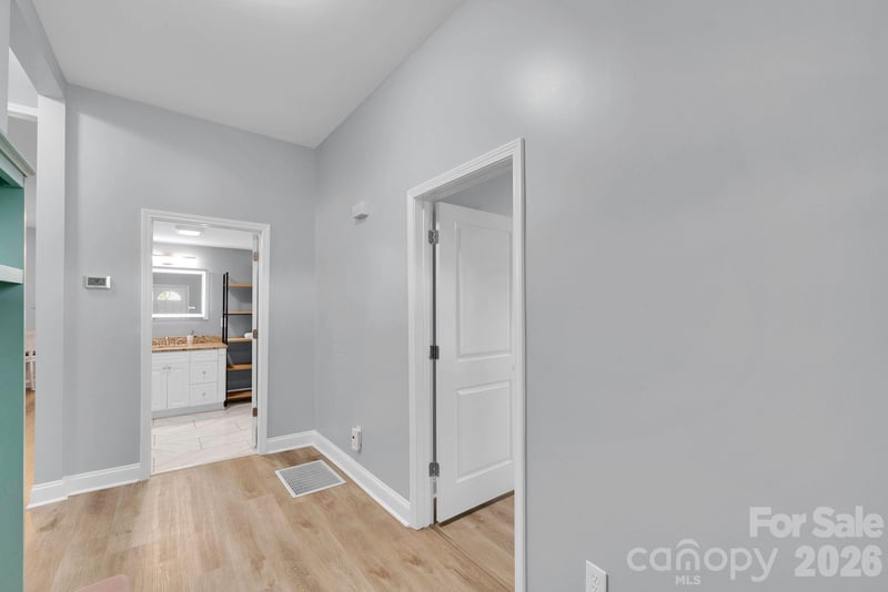 605 S Marietta St, Gastonia, NC 28052