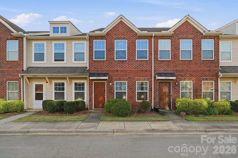 12755 Livengood Ln, Charlotte, NC 28269