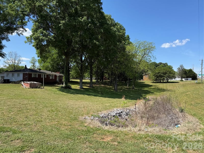 4221 Davidson Hw, Concord, NC 28027