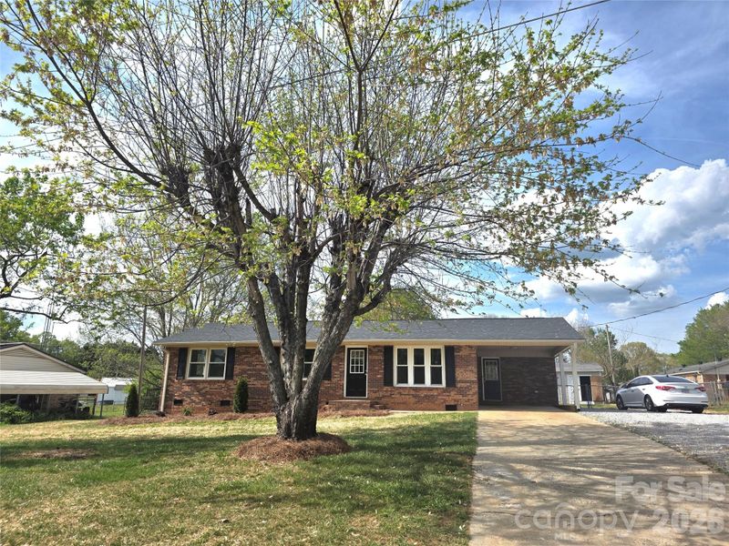 104 Lou Dr, Gastonia, NC 28052