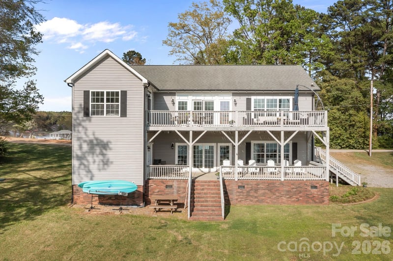 8927 Holdsclaw Rd, Terrell, NC 28682