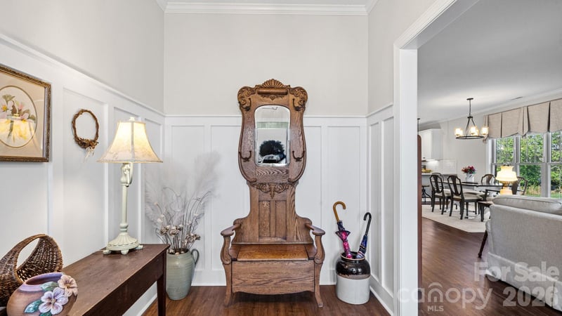 830 Iris Ln, Newton, NC 28658