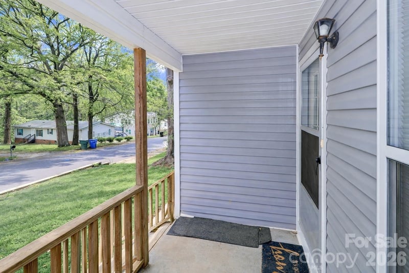 545 Gantt St, Mooresville, NC 28115