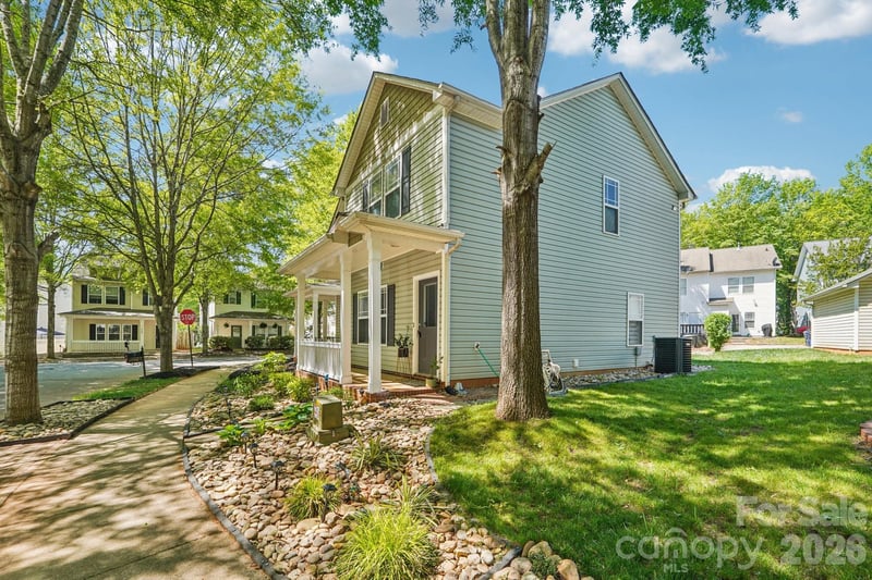 12754 Cross Dale Dr, Huntersville, NC 28078