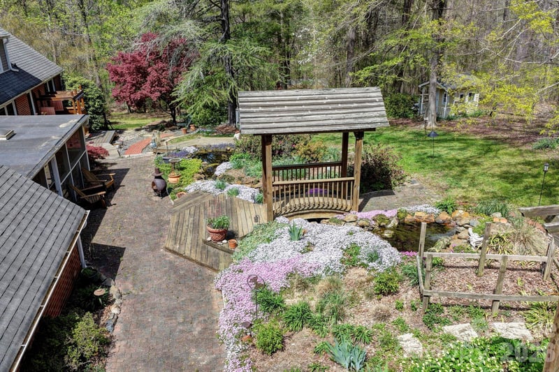 1035 Brafford Dr, Concord, NC 28025