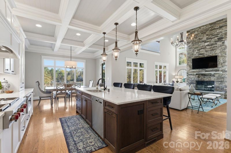 128 Brownstone Dr, Mooresville, NC 28117