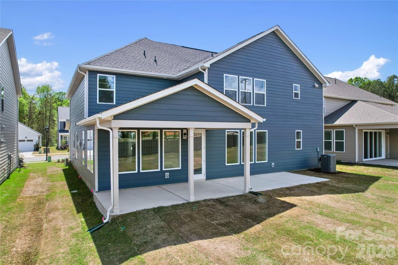 13911 Penbury Ln, Charlotte, NC 28278