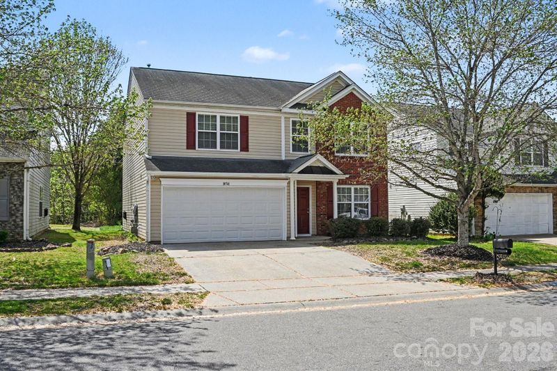 10741 Glenluce Ave, Charlotte, NC 28213