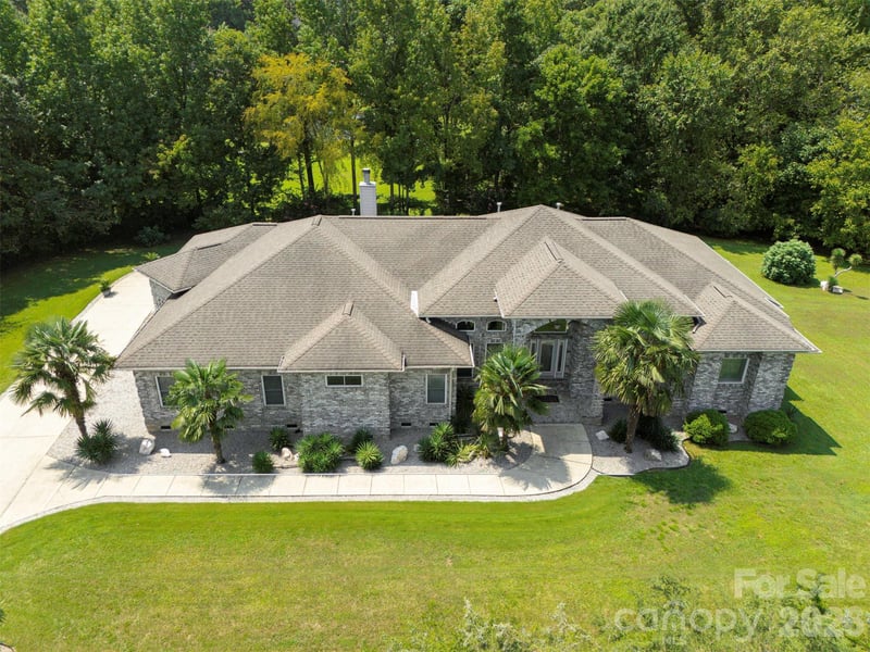 9535 Potter Rd, Matthews, NC 28104